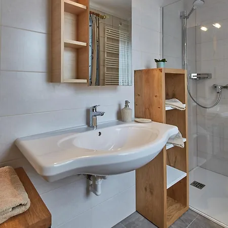 Frei & Wild By We Rent Domek alpejski *